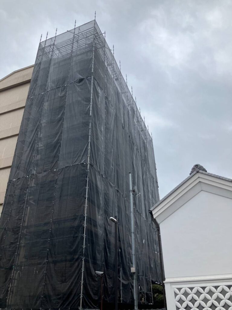 マンション廊下共用部を高圧洗浄