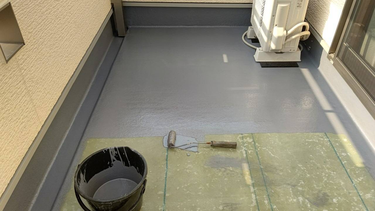 木造住宅 ベランダのFRP防水 工事写真